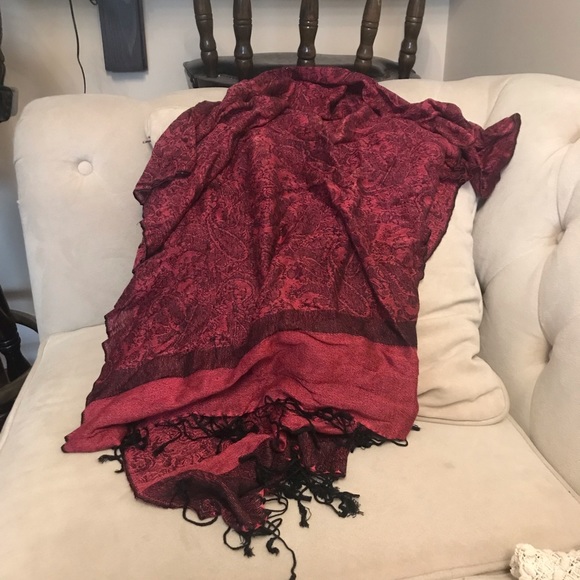Pashmina scarf